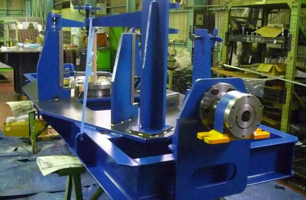 大型熱処理治具と塗装めっき治具の特注製作！耐久性向上とコスト削減のポイント｜大型精密製缶/切削 スピード加工センター
